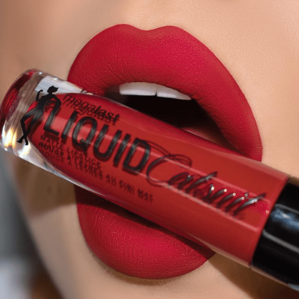 Wet n Wild MegaLast Liquid Catsuit Matte Lipstick - Missy and Fierce | ব্রাইট পিংক-রেড ম্যাট লিপস্টিক দীর্ঘস্থায়ী - Beasymart